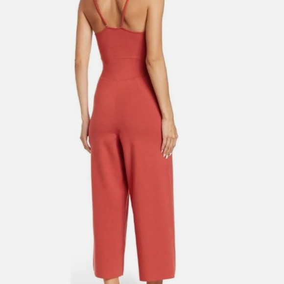 Silas Crop Wide-leg Jumpsuit In Lipstick small/petite - Picture 2 of 7